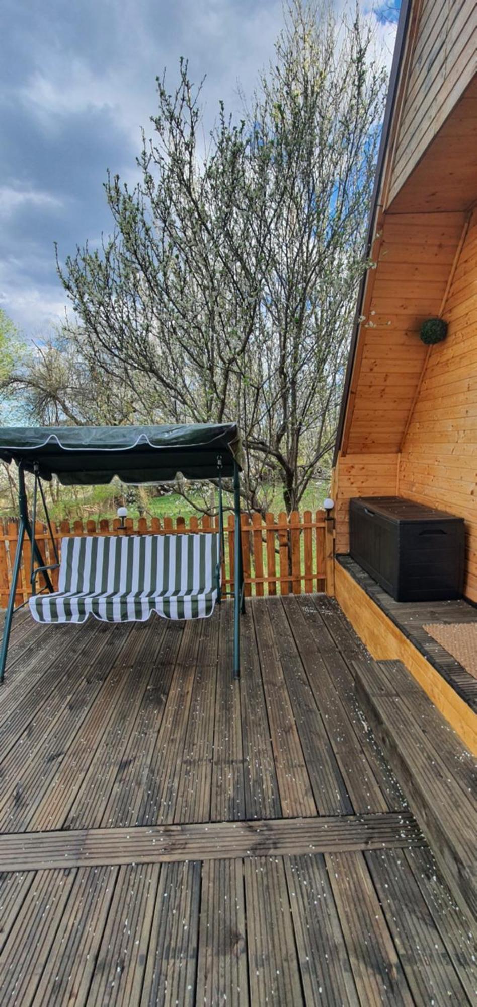 Cabana Din Livada Pucioasa ภายนอก รูปภาพ
